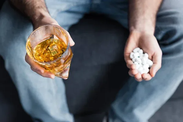 Representation of how alcohol and drugs affect the brain Representation of how alcohol and drugs affect the brain