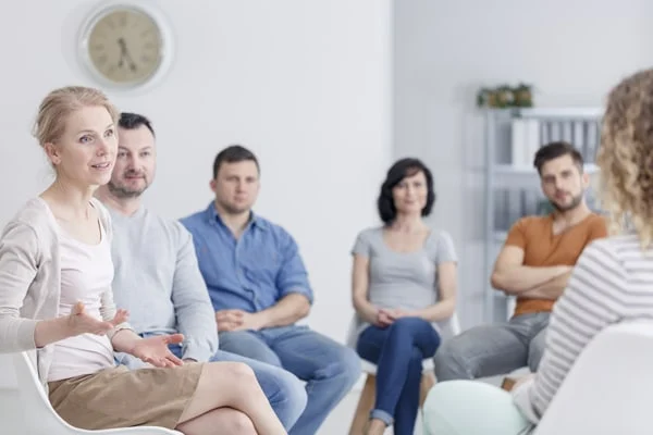 A therapist counseling one of her patients about sleeping pill addiction treatment in Washington State A therapist counseling one of her patients about sleeping pill addiction treatment in Washington State