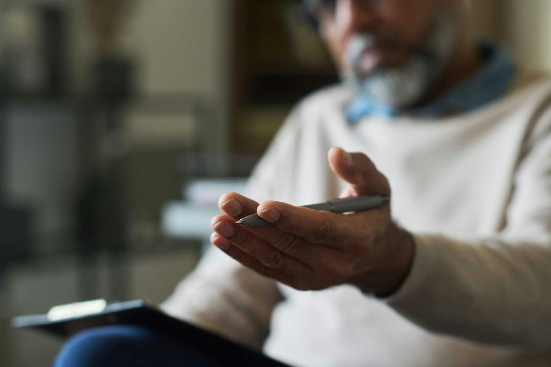 Healthcare professional discussing synthetic drug recovery options